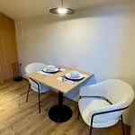 Deluxe Apartamento *