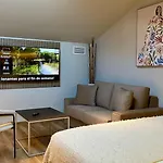 Deluxe Apartamento *